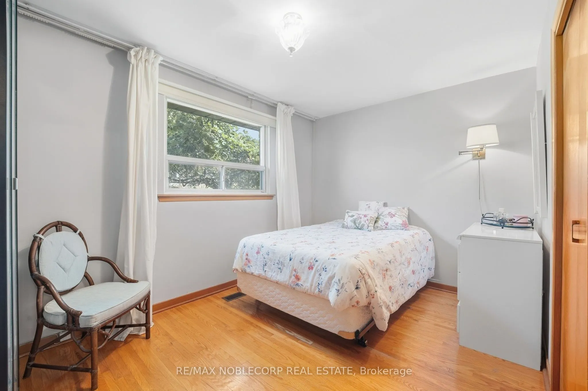 4 Warlingham Court