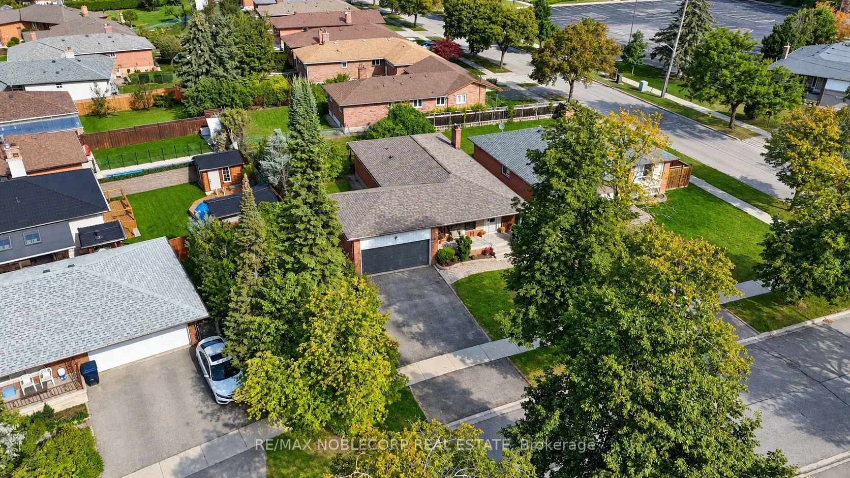 4 Warlingham Court