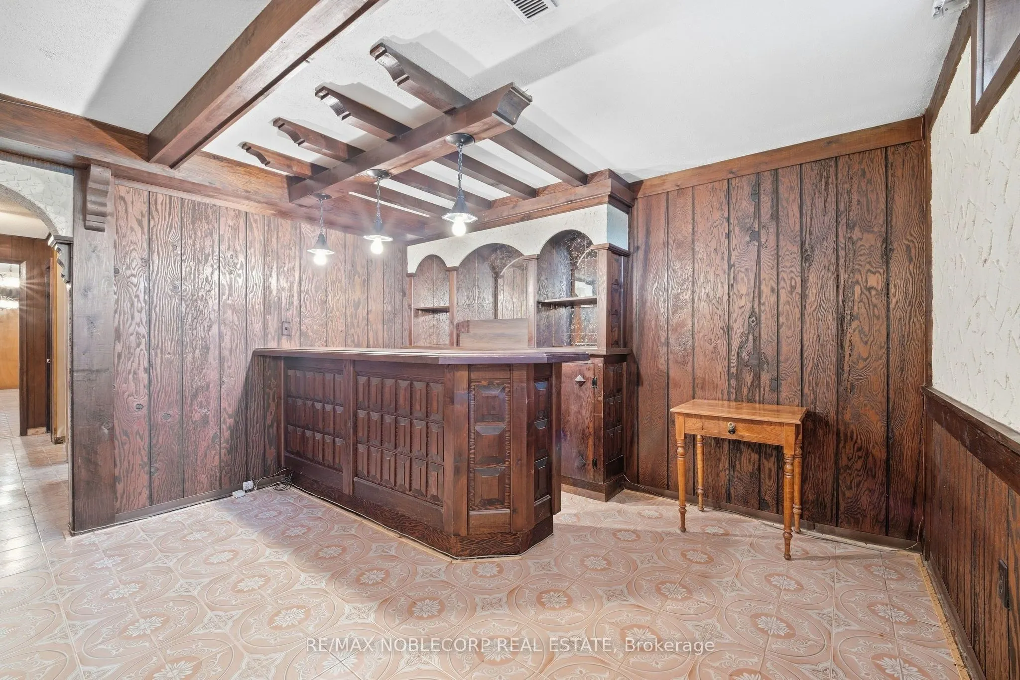 4 Warlingham Court