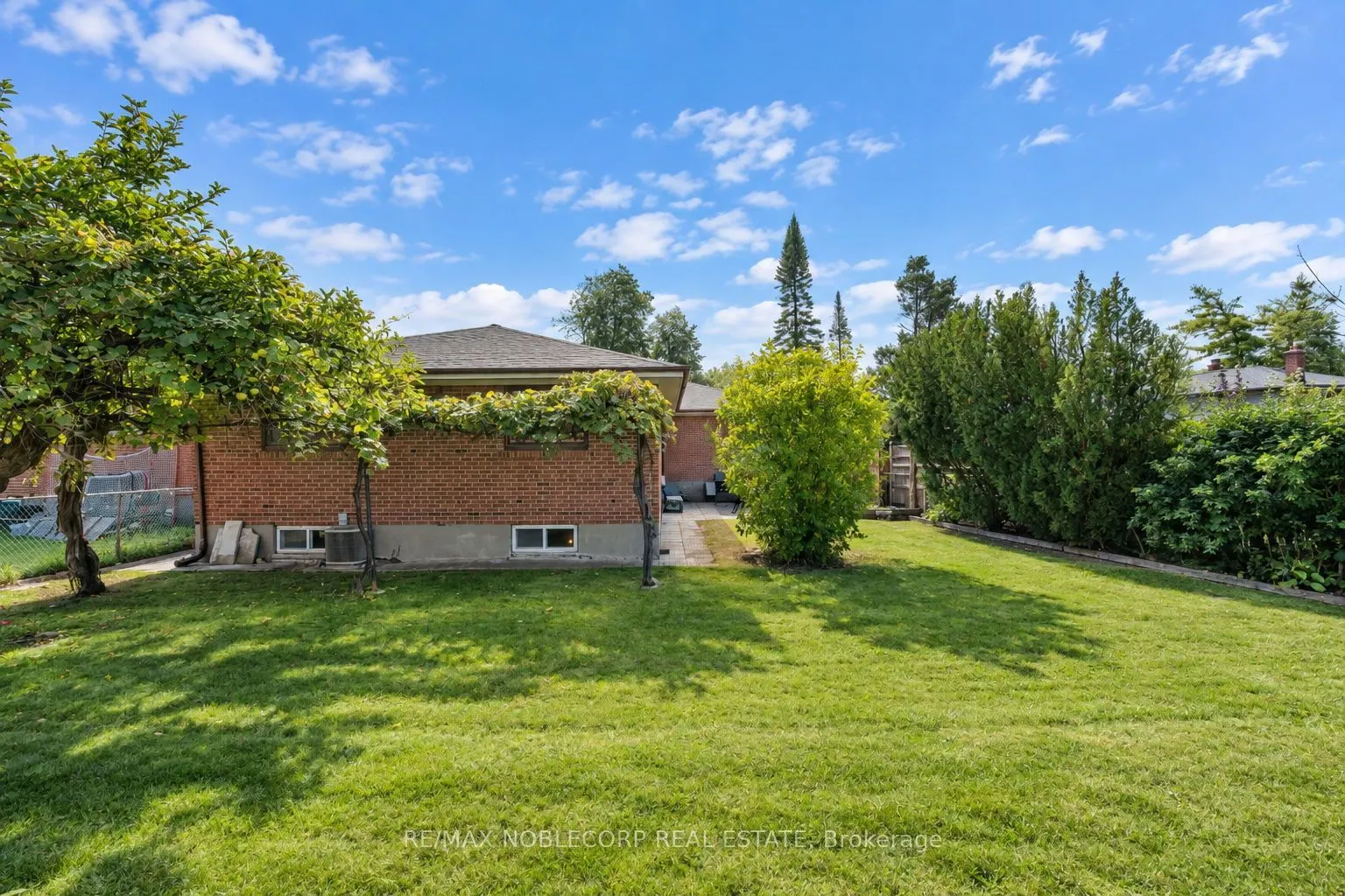 4 Warlingham Court