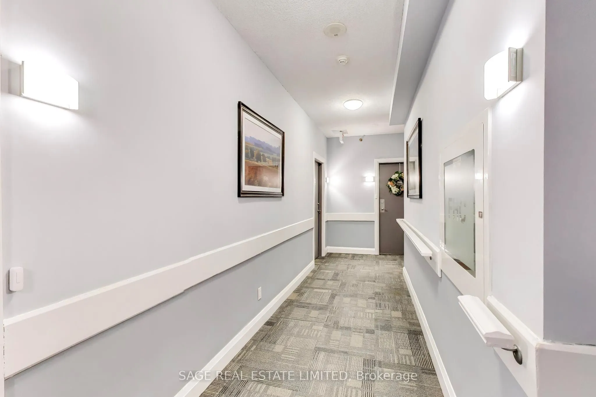 810 Scollard Court #902