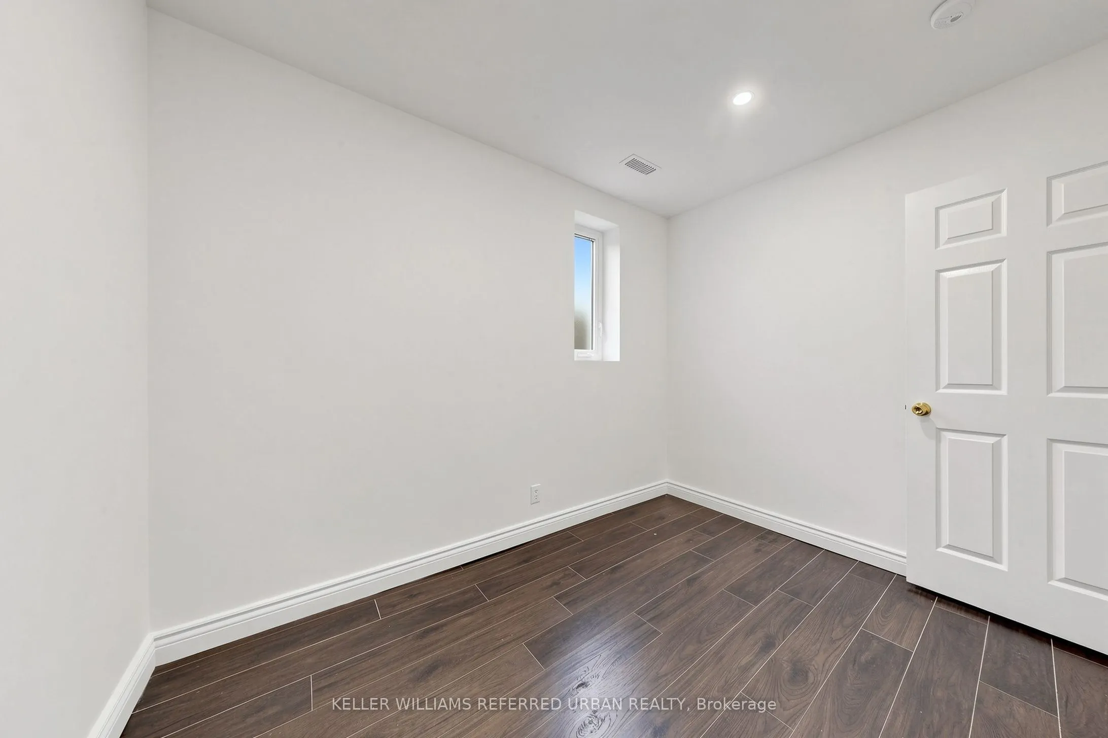 1218 Bloor Street W