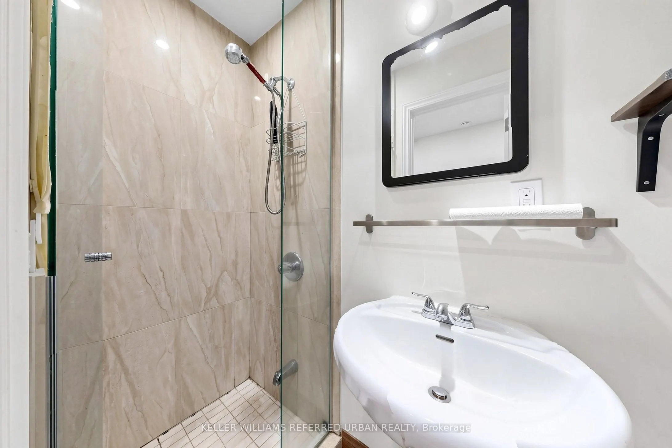 1218 Bloor Street W