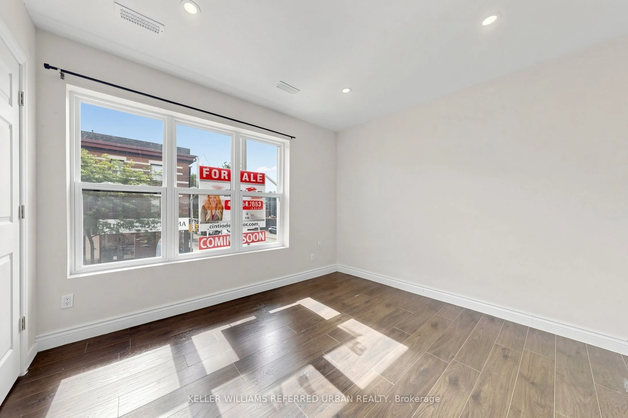 1218 Bloor Street W