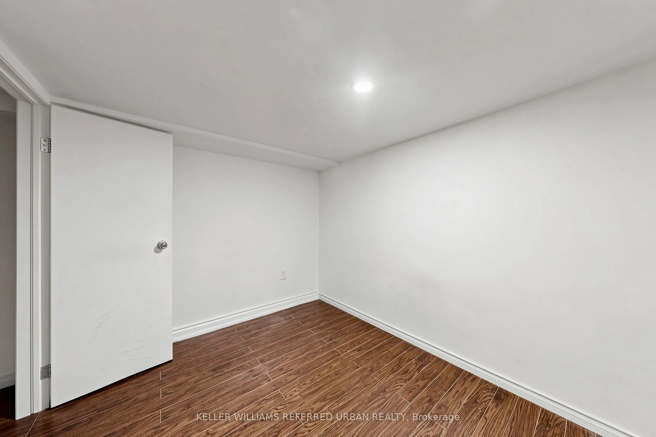 1218 Bloor Street W