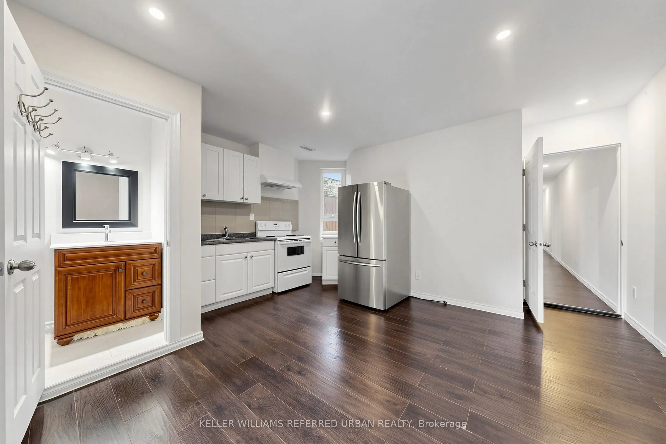 1218 Bloor Street W