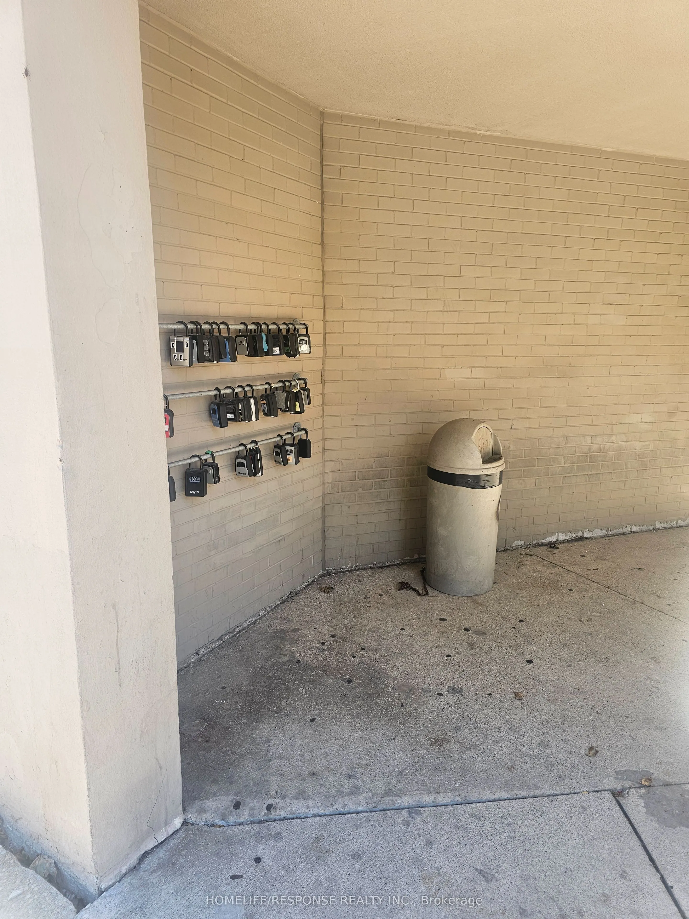 390 DIXON Road #1903