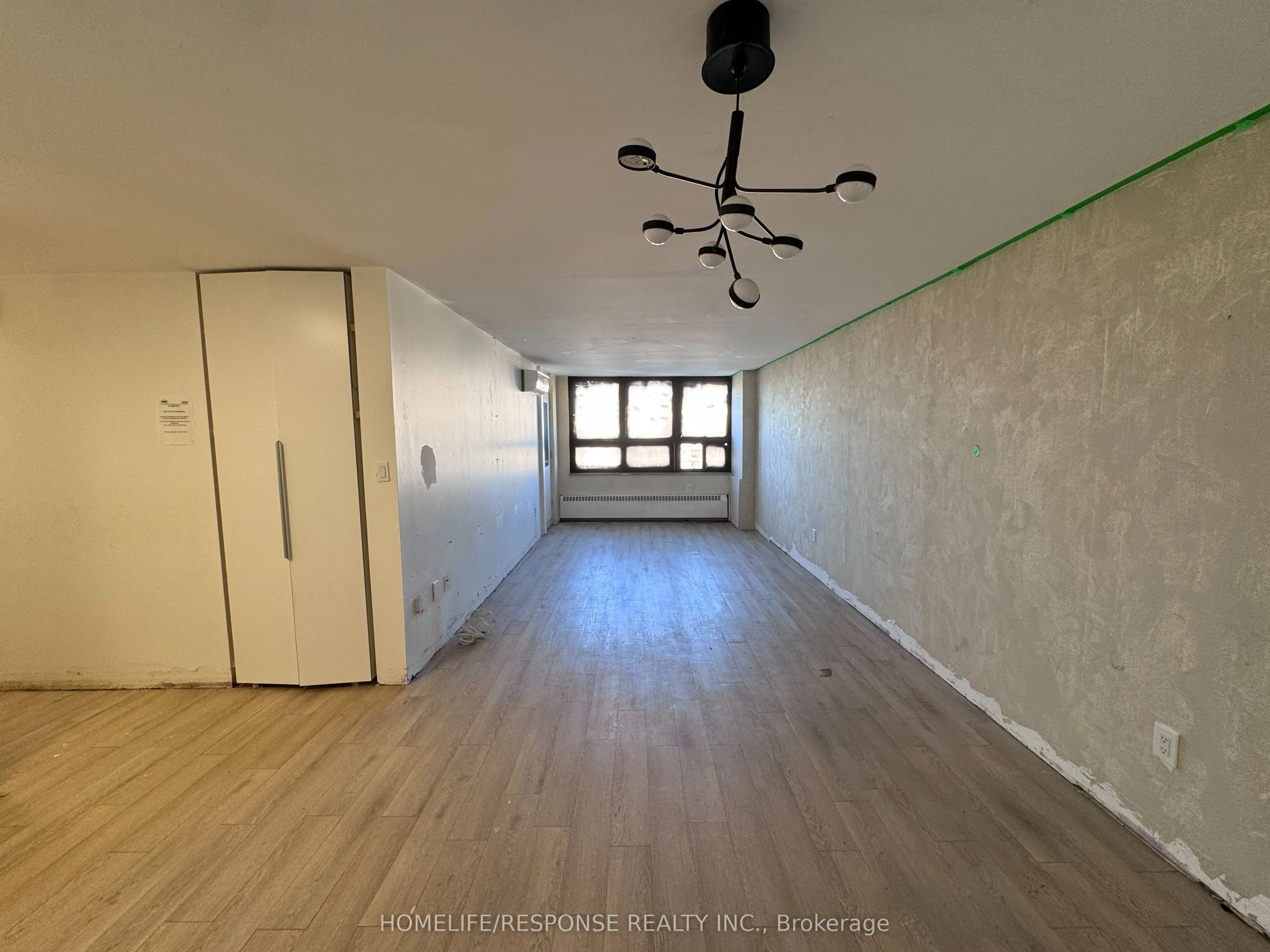 390 DIXON Road #1903