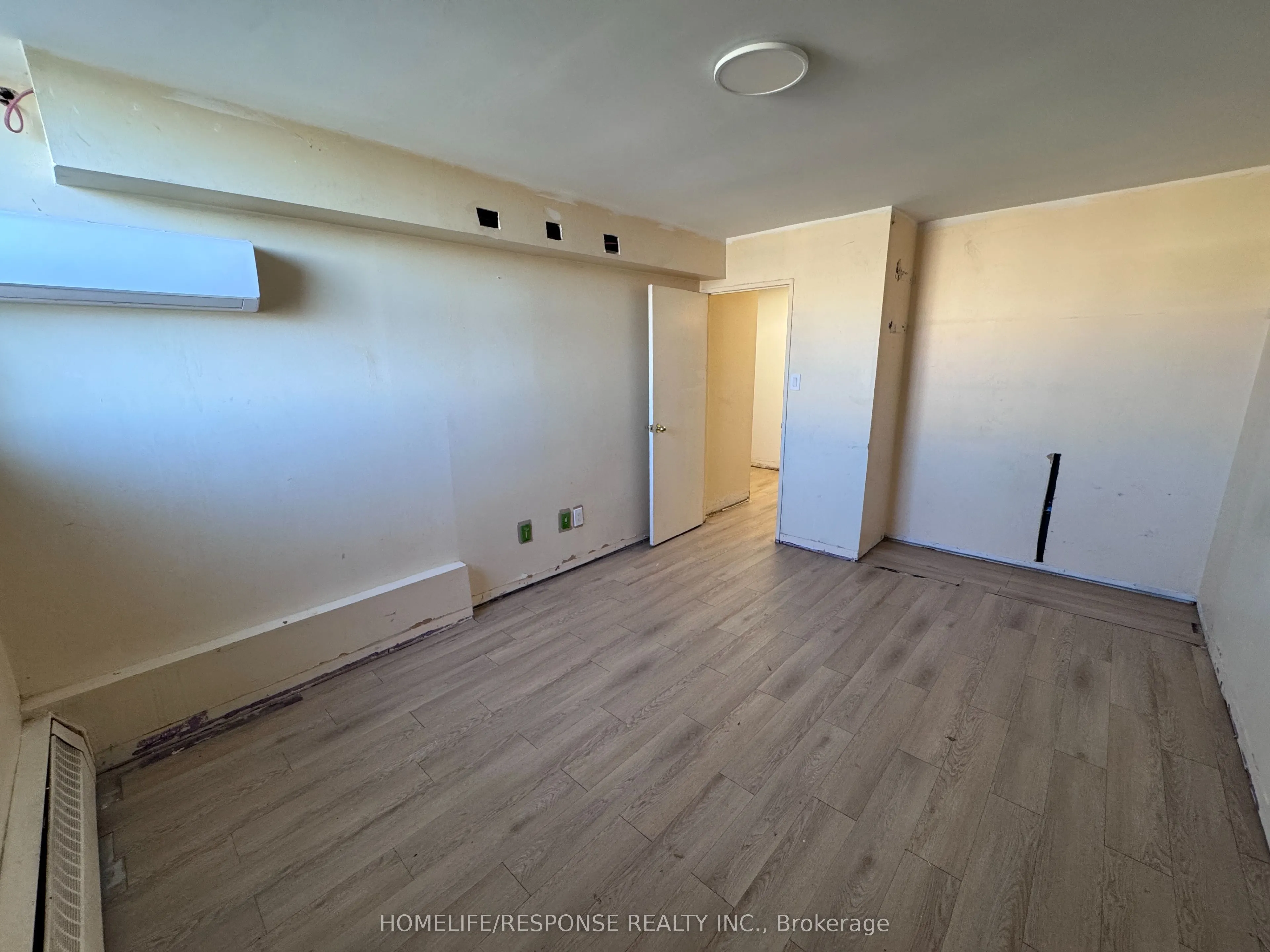 390 DIXON Road #1903