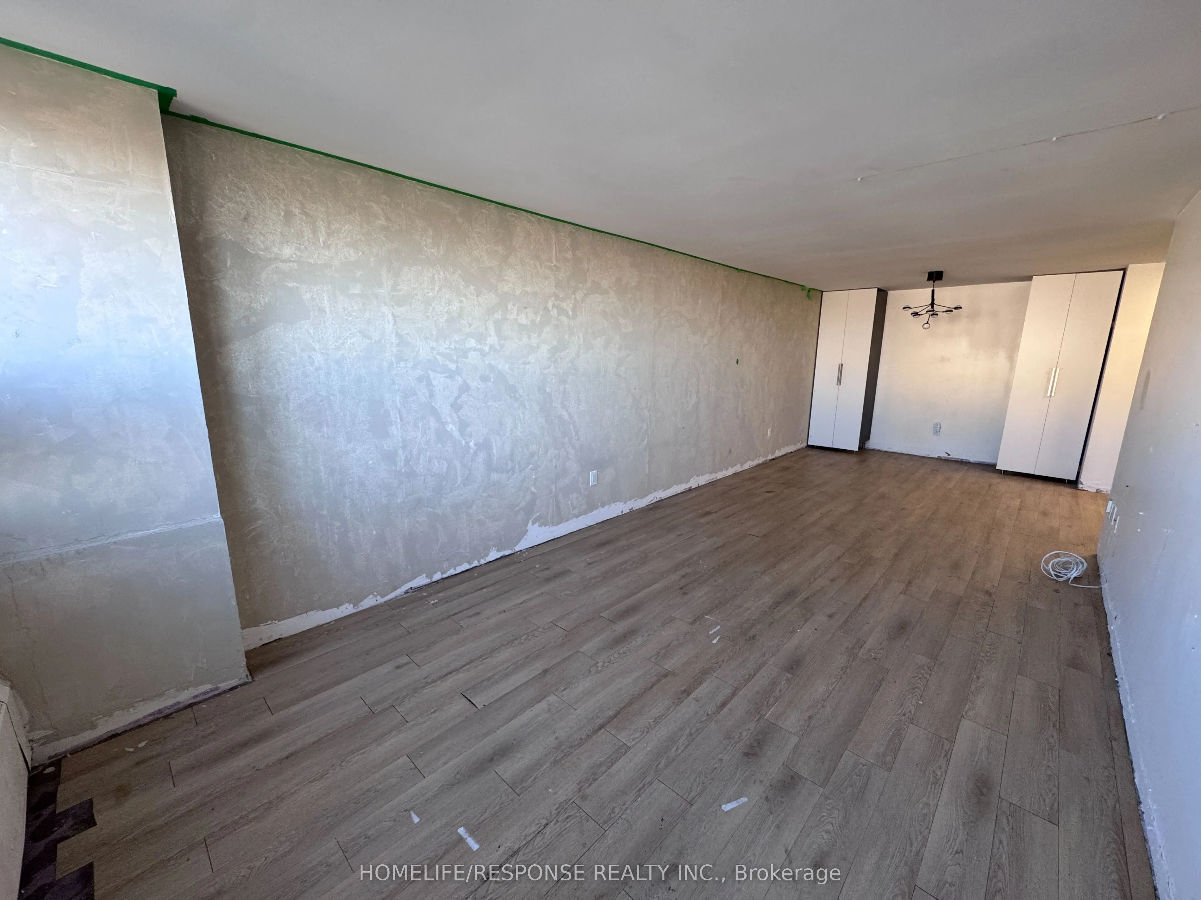 390 DIXON Road #1903