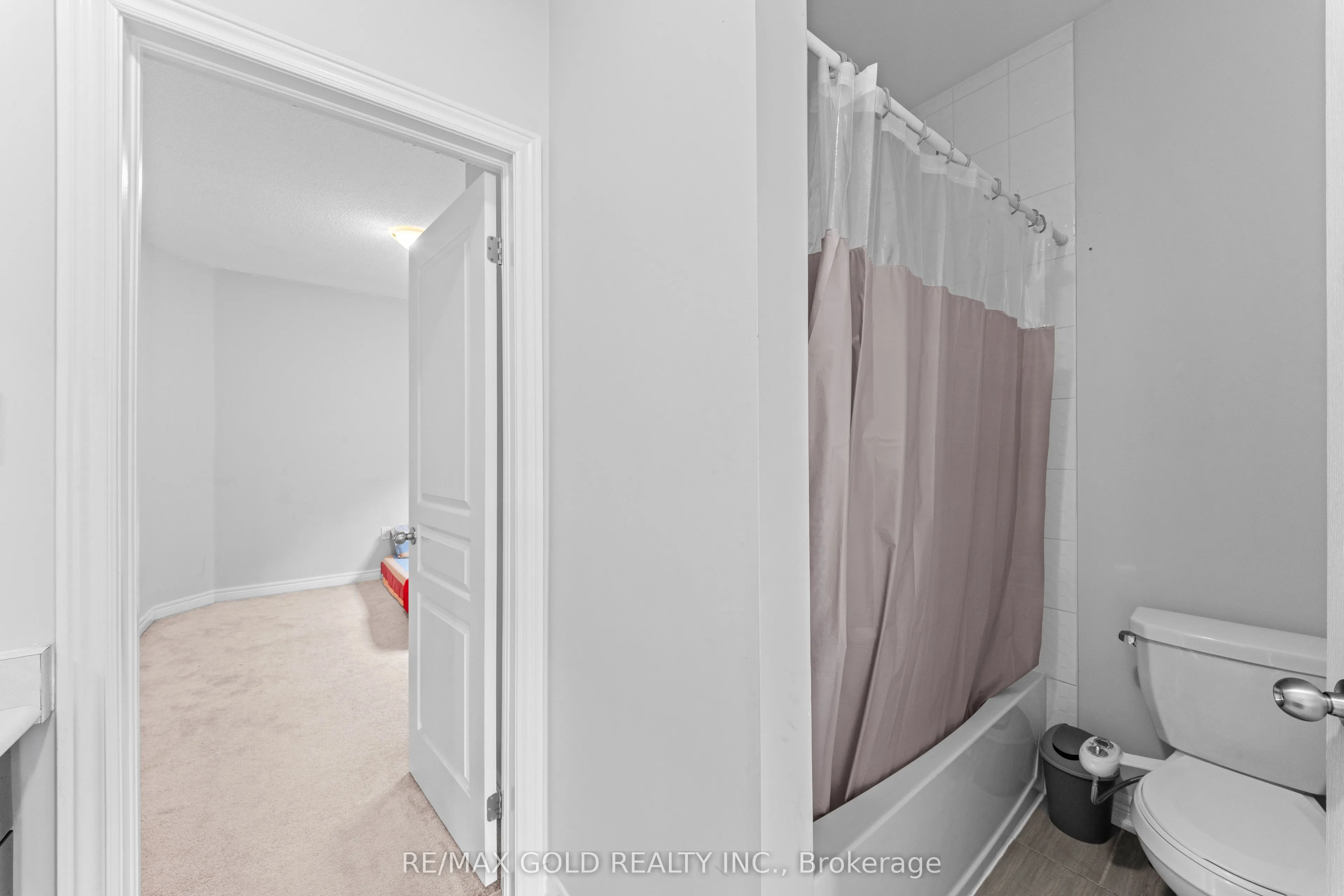 9 Goderich Drive