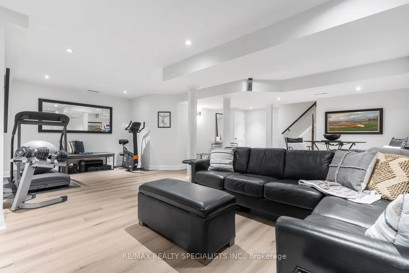 3602 Forest Bluff Crescent