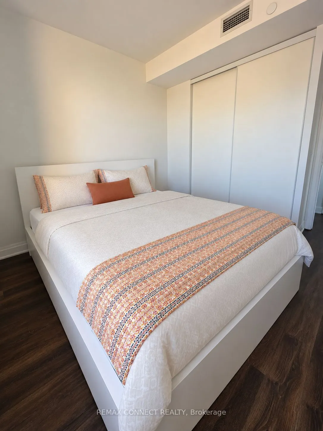 36 Park Lawn Road #609