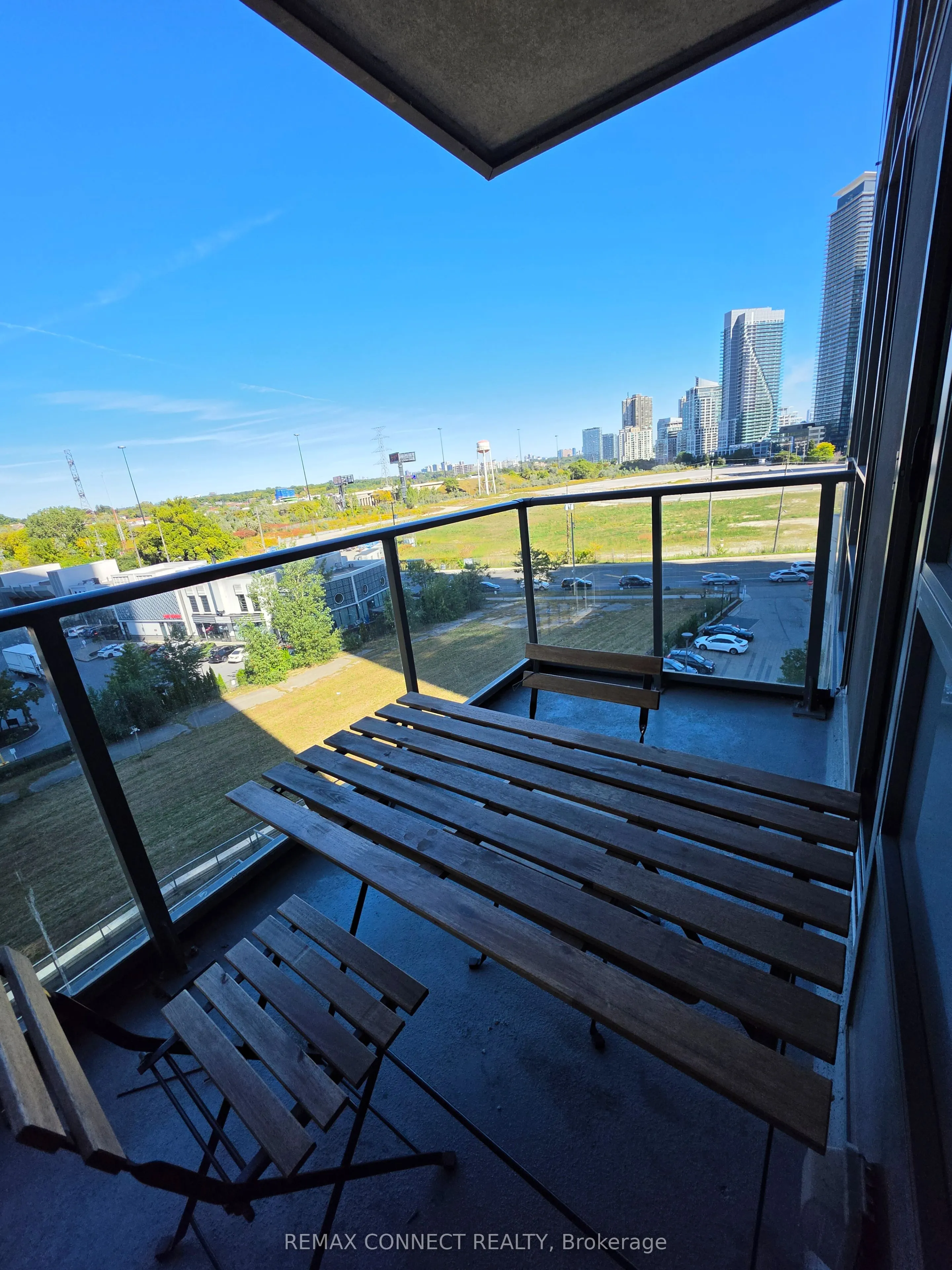 36 Park Lawn Road #609