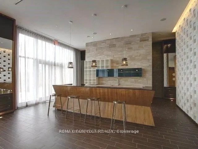 36 Park Lawn Road #609