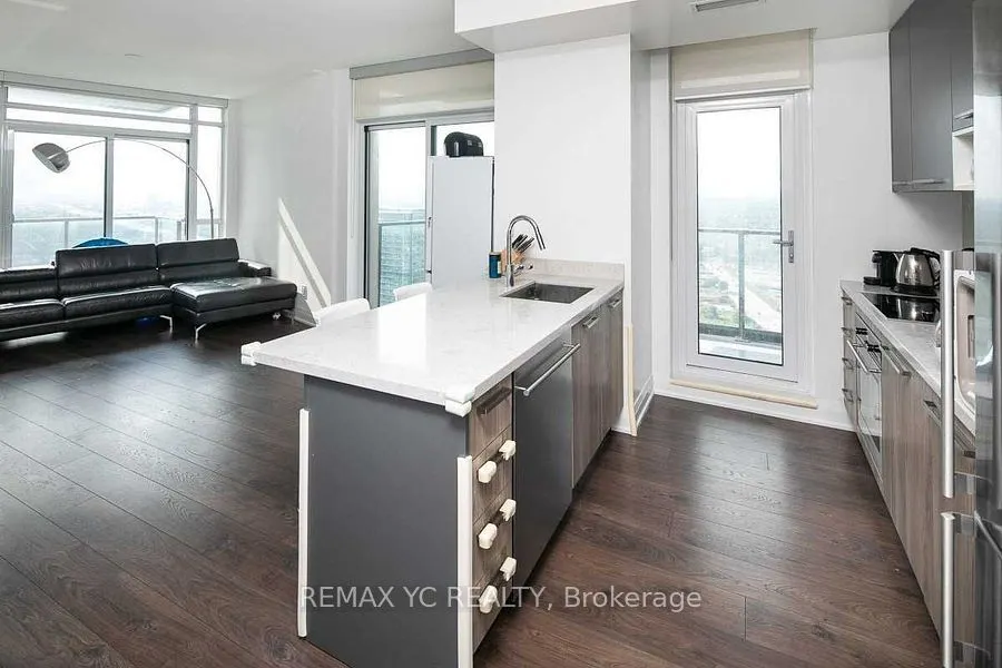 36 Park Lawn Road #3705