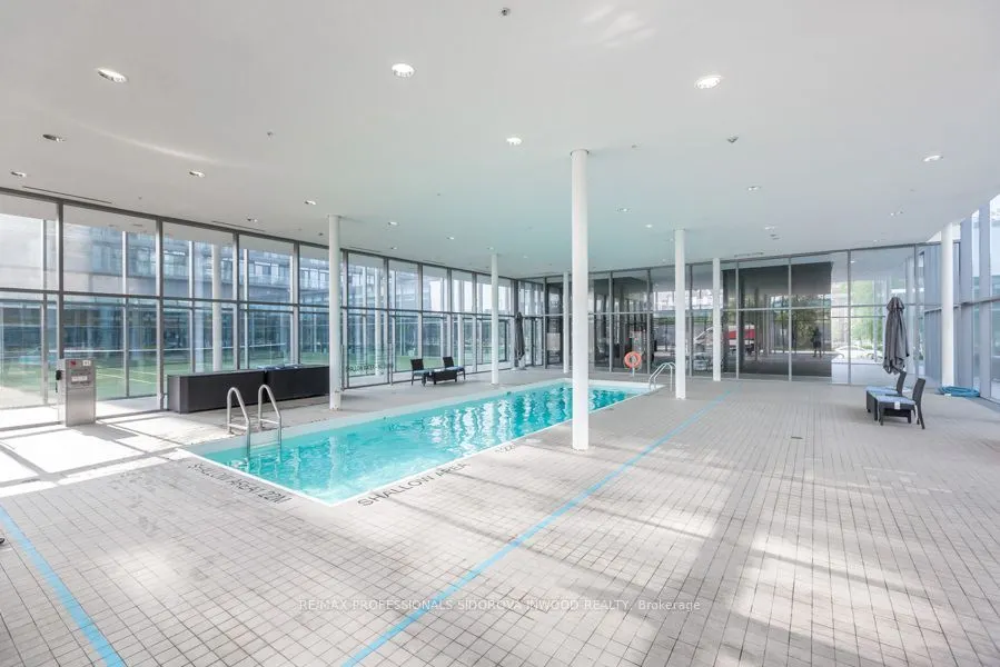 105 The Queensway Avenue #404