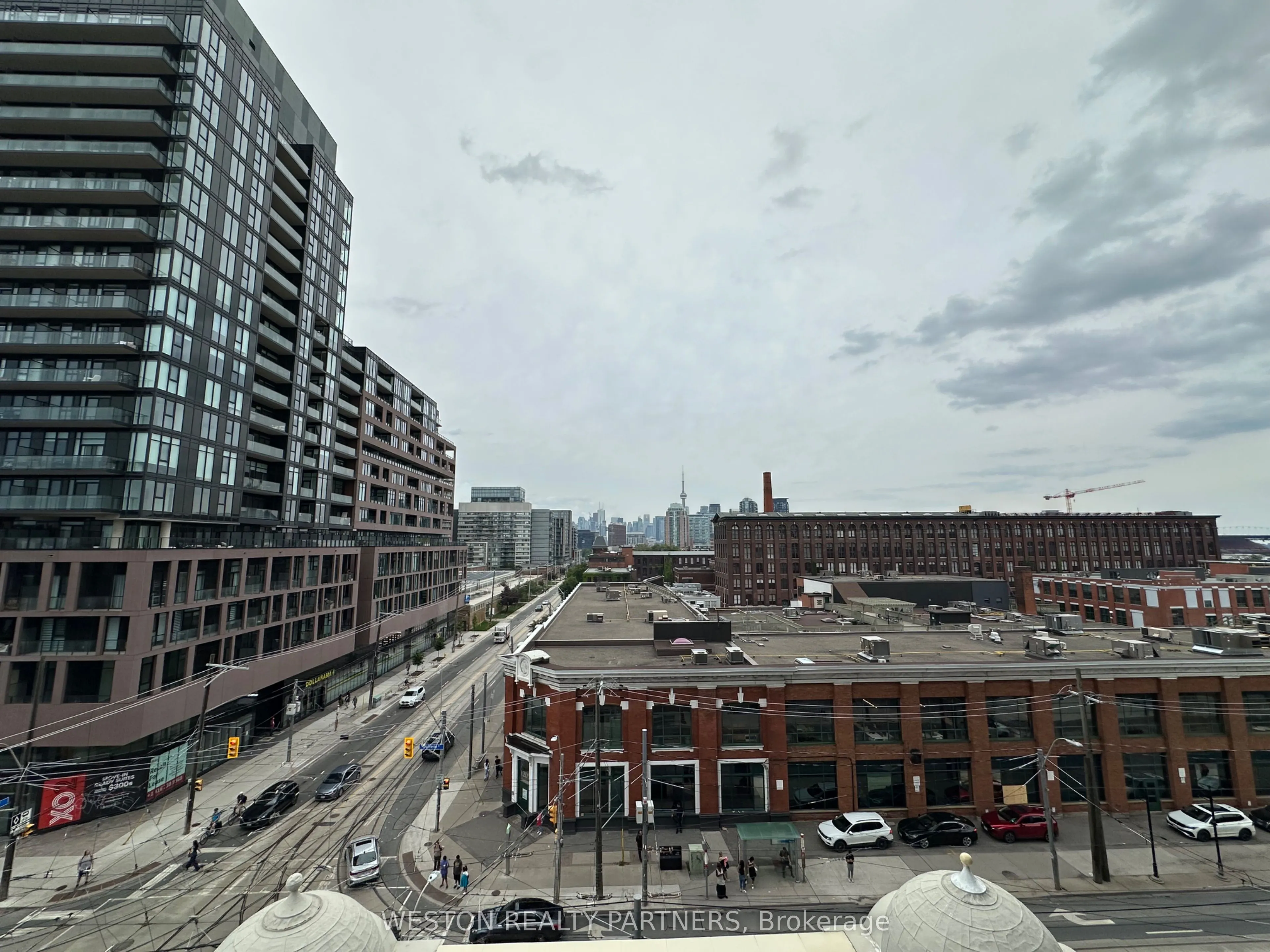 270 Dufferin Street #523