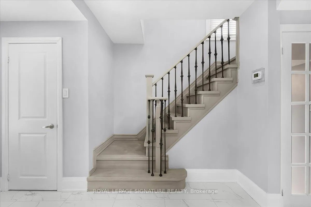 90A Bicknell Avenue