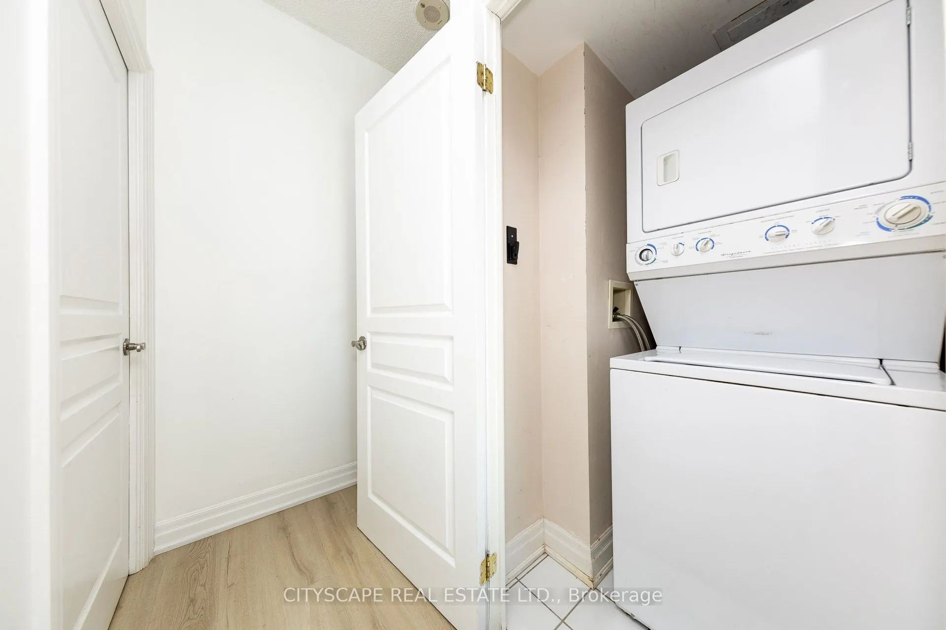 2087 Lake Shore Boulevard W #1607