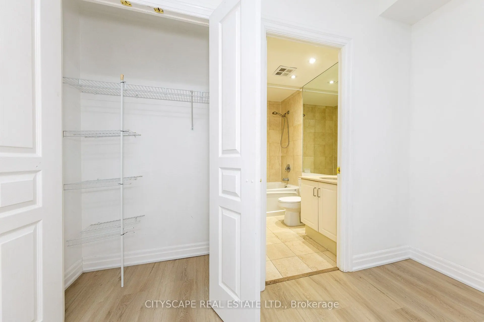 2087 Lake Shore Boulevard W #1607