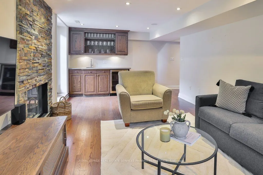 1163 Cayente Place