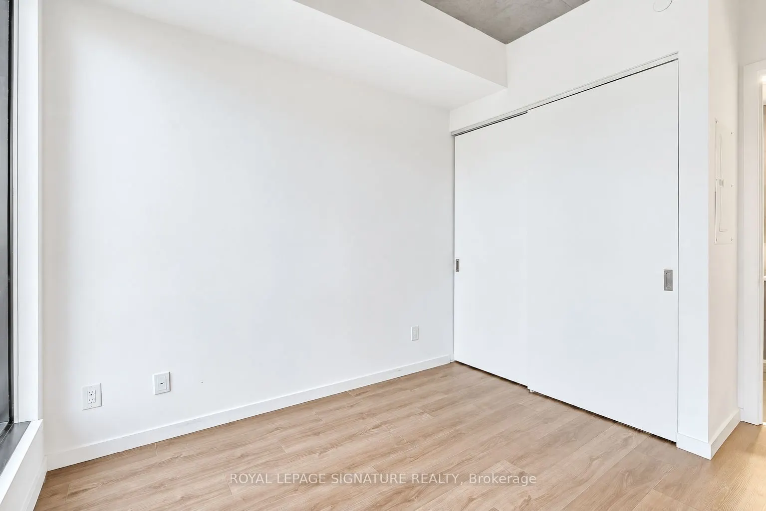 7 Smith Crescent #426