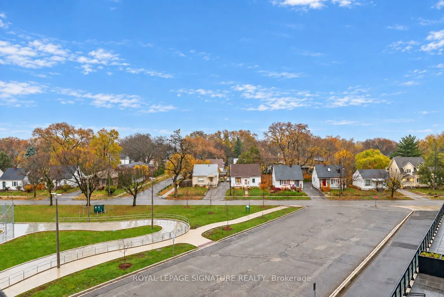 7 Smith Crescent #426