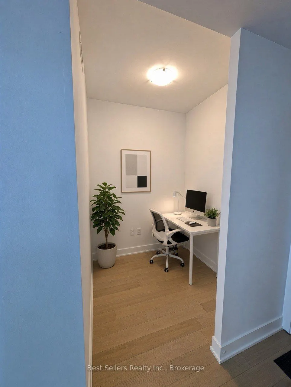 20 Shore Breeze Drive #3103
