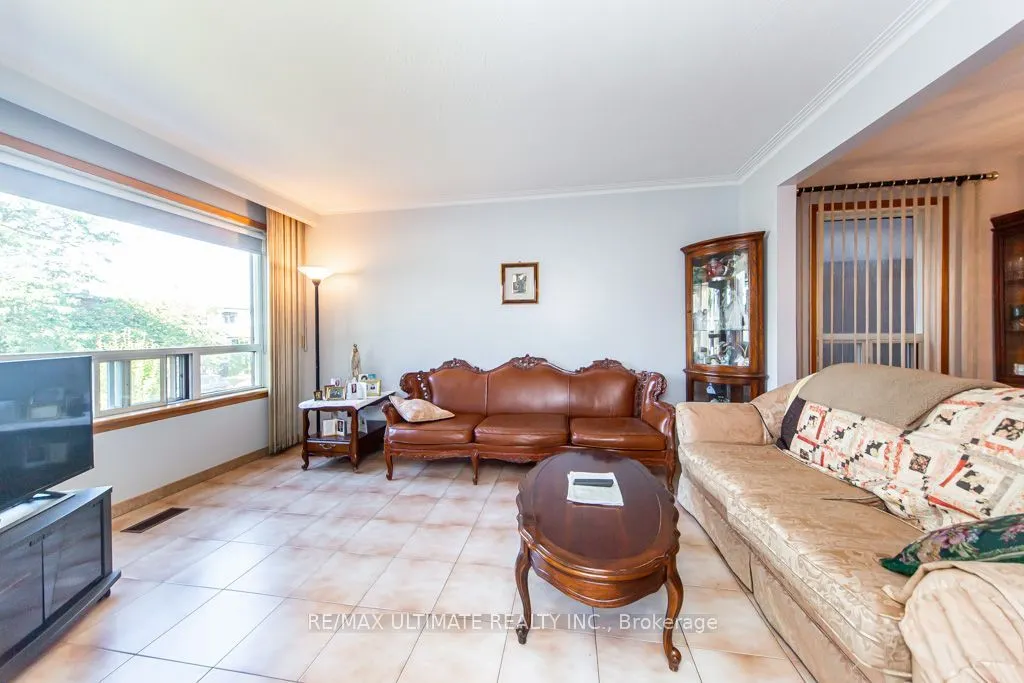45 McRoberts Avenue