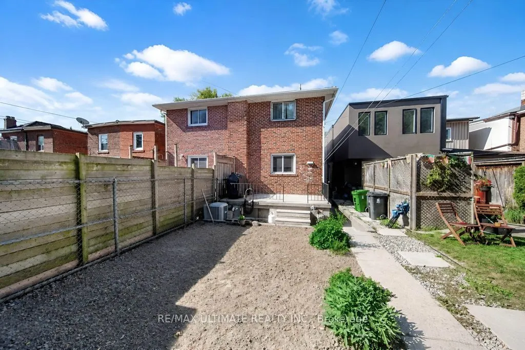 45 McRoberts Avenue