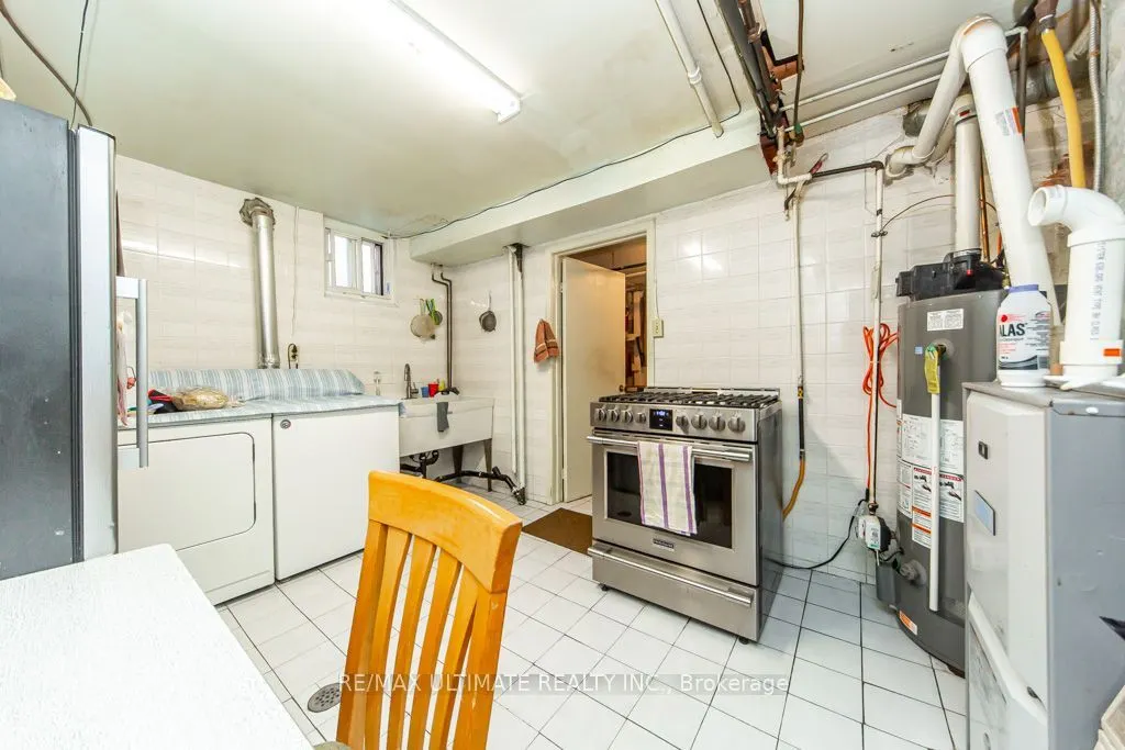 45 McRoberts Avenue