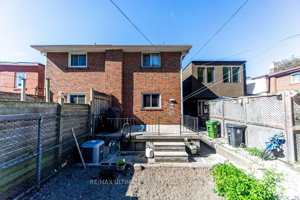 45 McRoberts Avenue