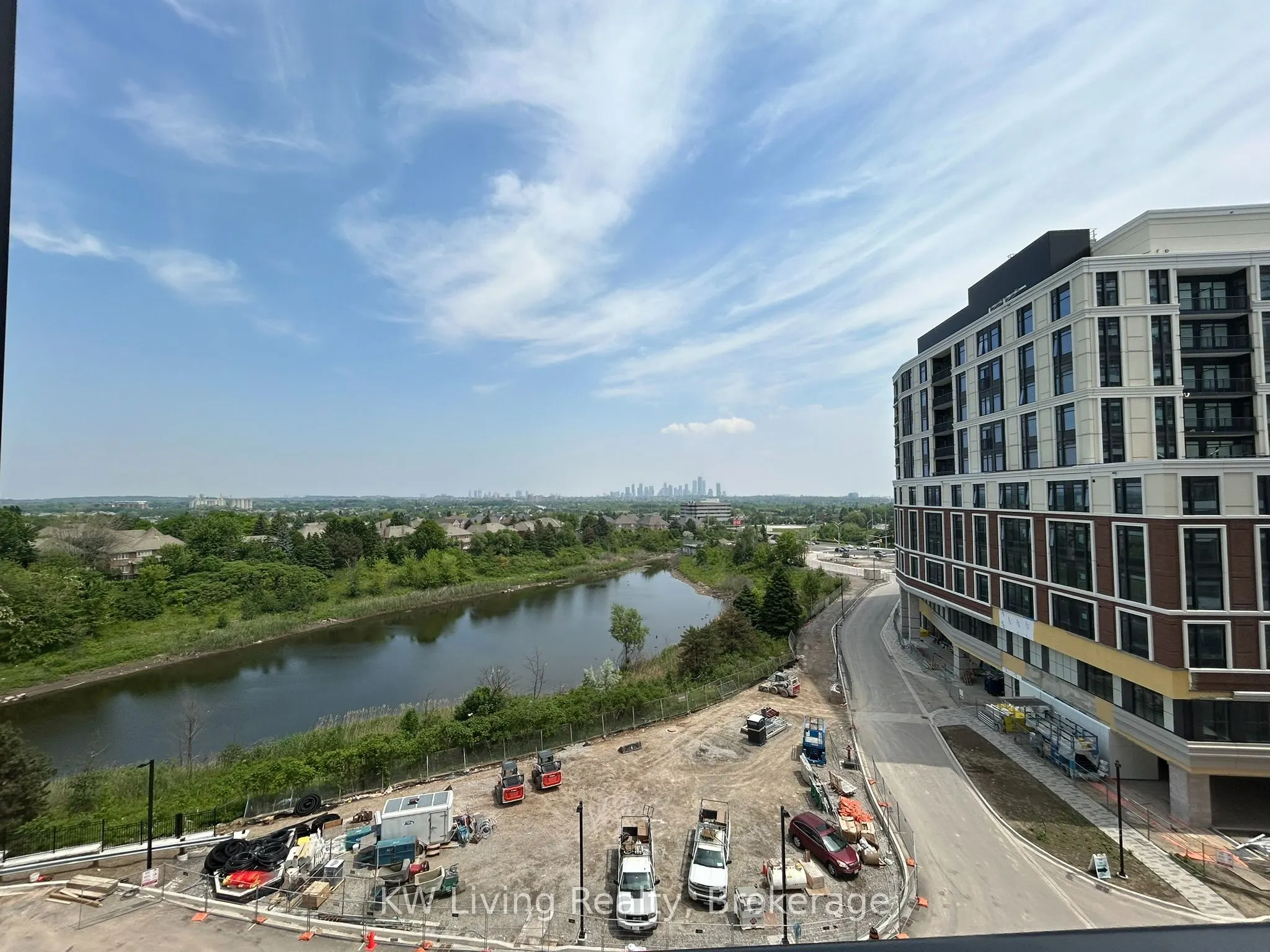 2495 Eglinton Avenue W #603