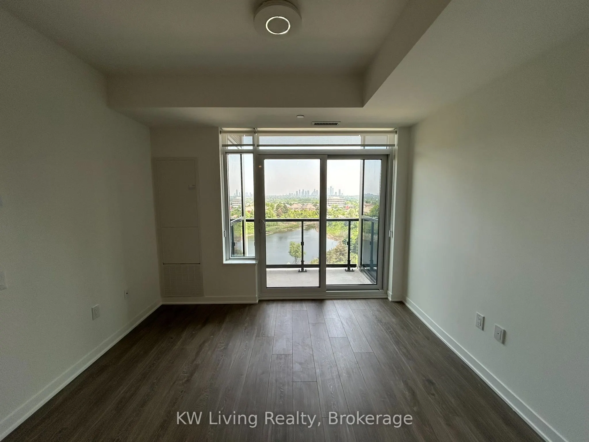 2495 Eglinton Avenue W #603