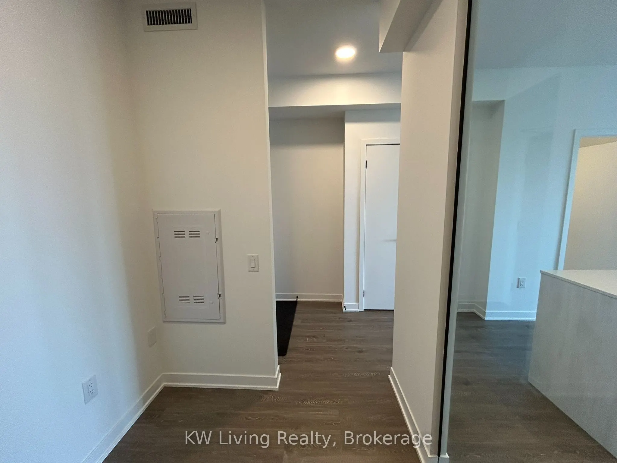 2495 Eglinton Avenue W #603