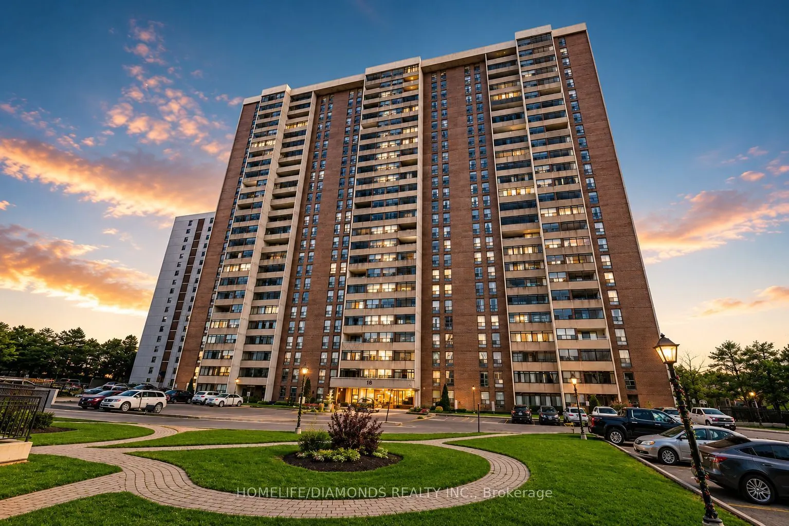 18 Knightsbridge Road #1411