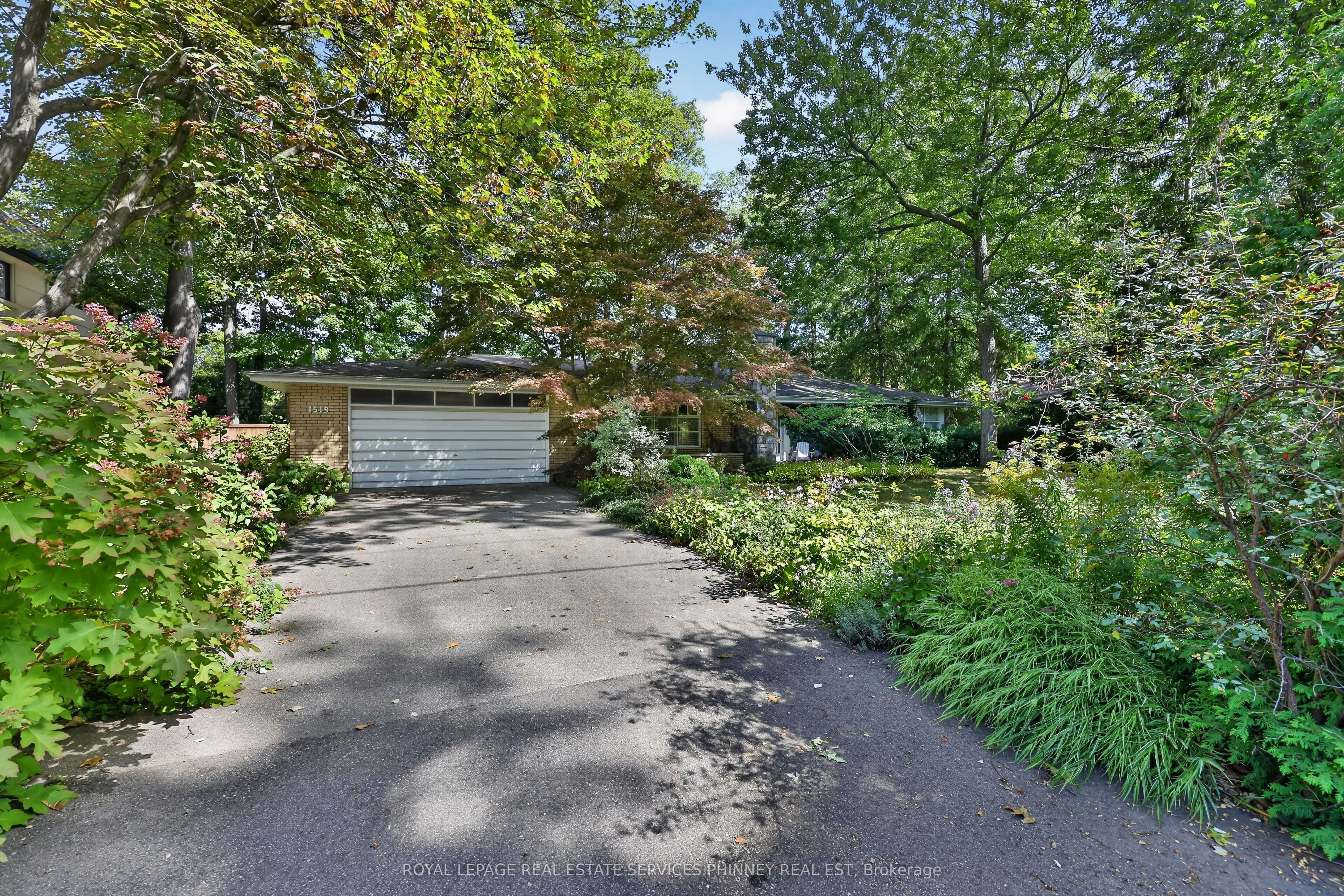 1519 Elite Road