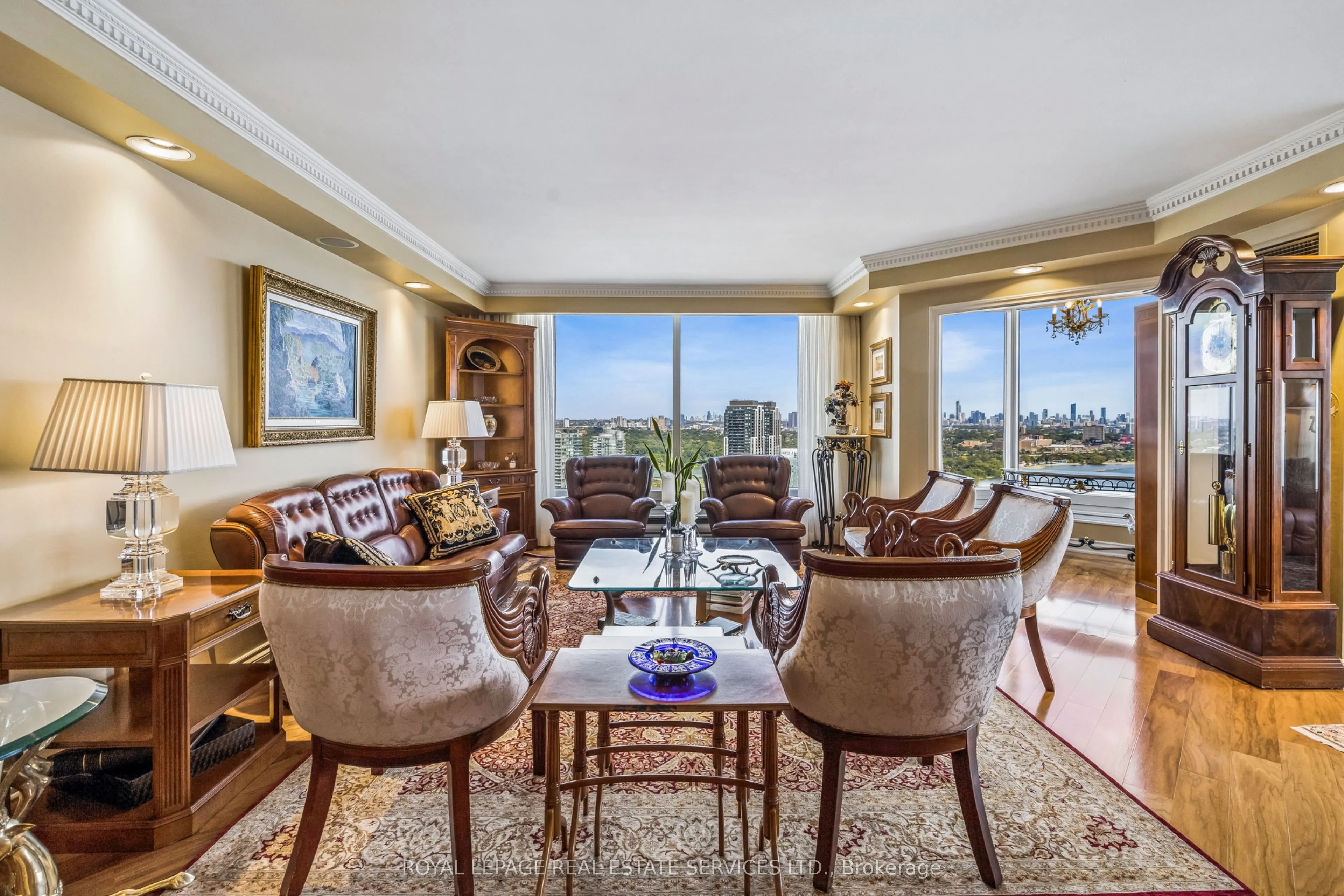 1 Palace Pier Court #3801