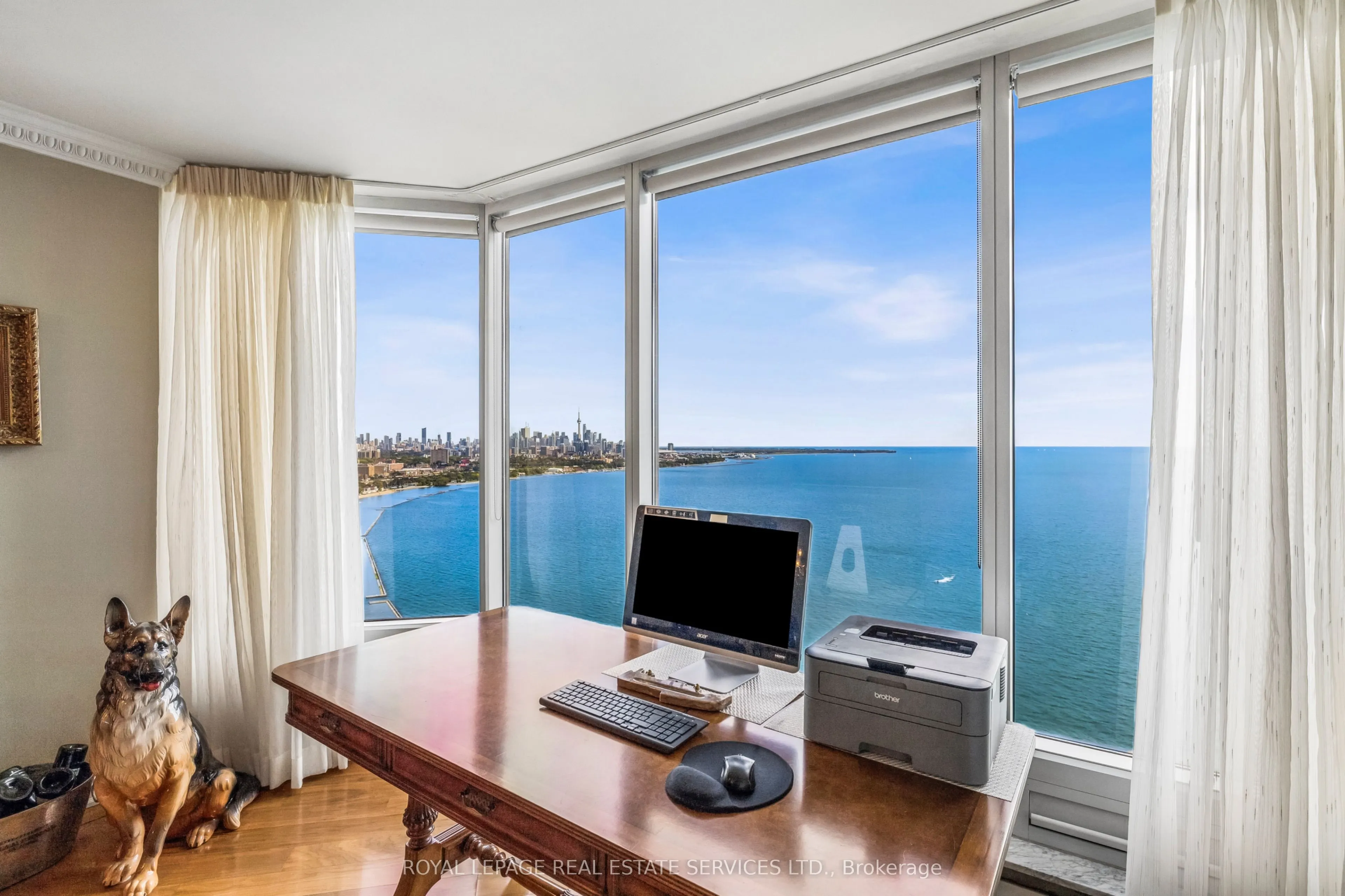 1 Palace Pier Court #3801