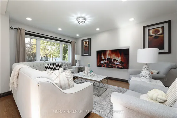 11 Brookside Drive