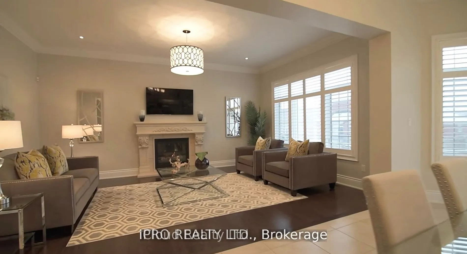 5116 Summersky Court