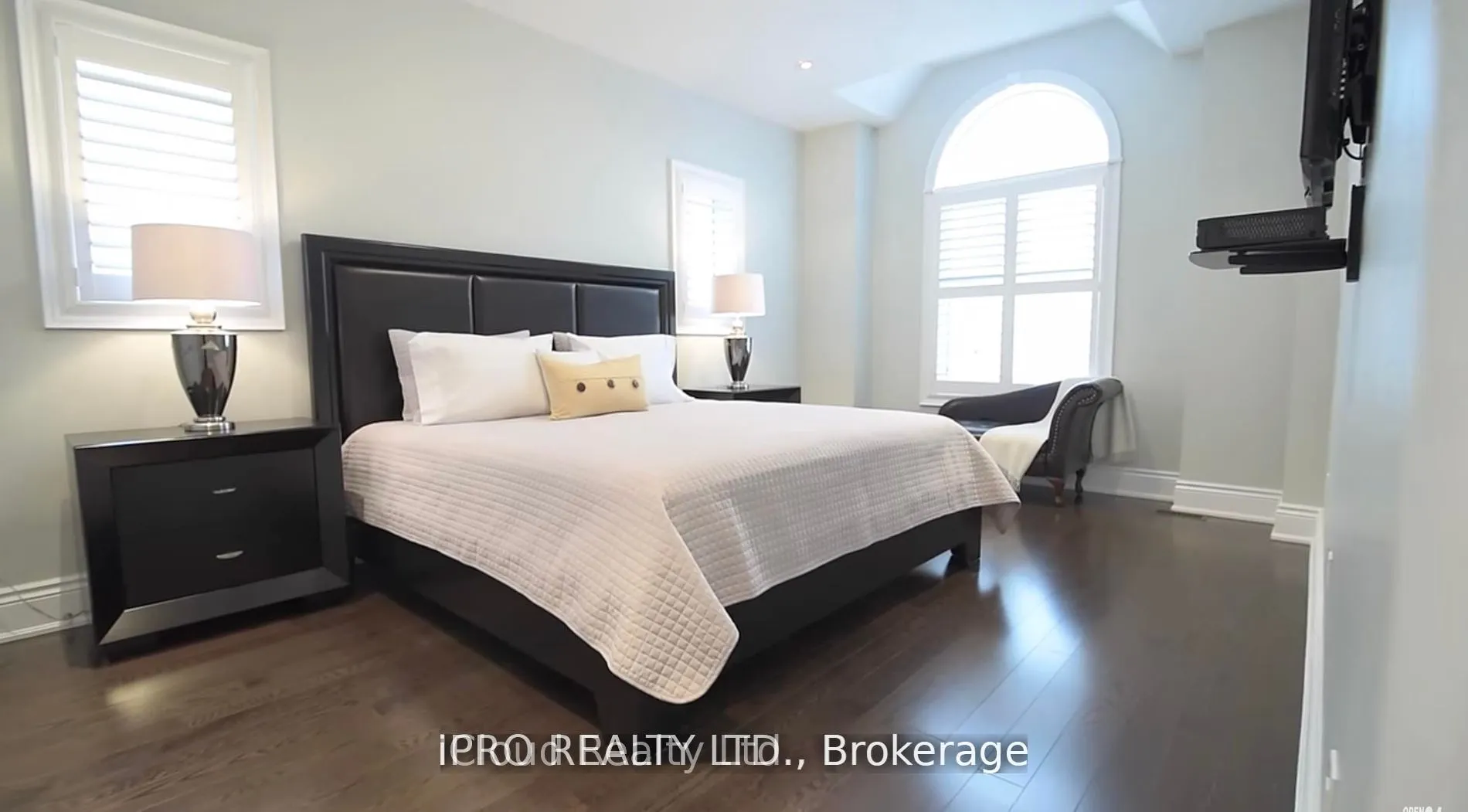 5116 Summersky Court