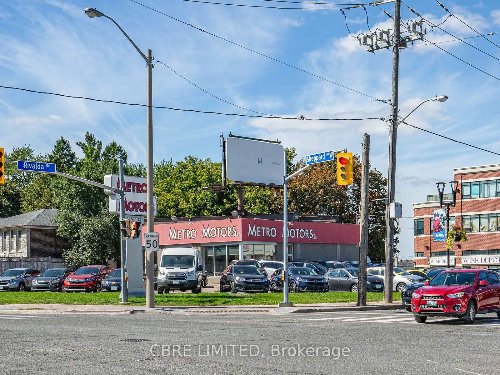 2310 Sheppard Avenue W