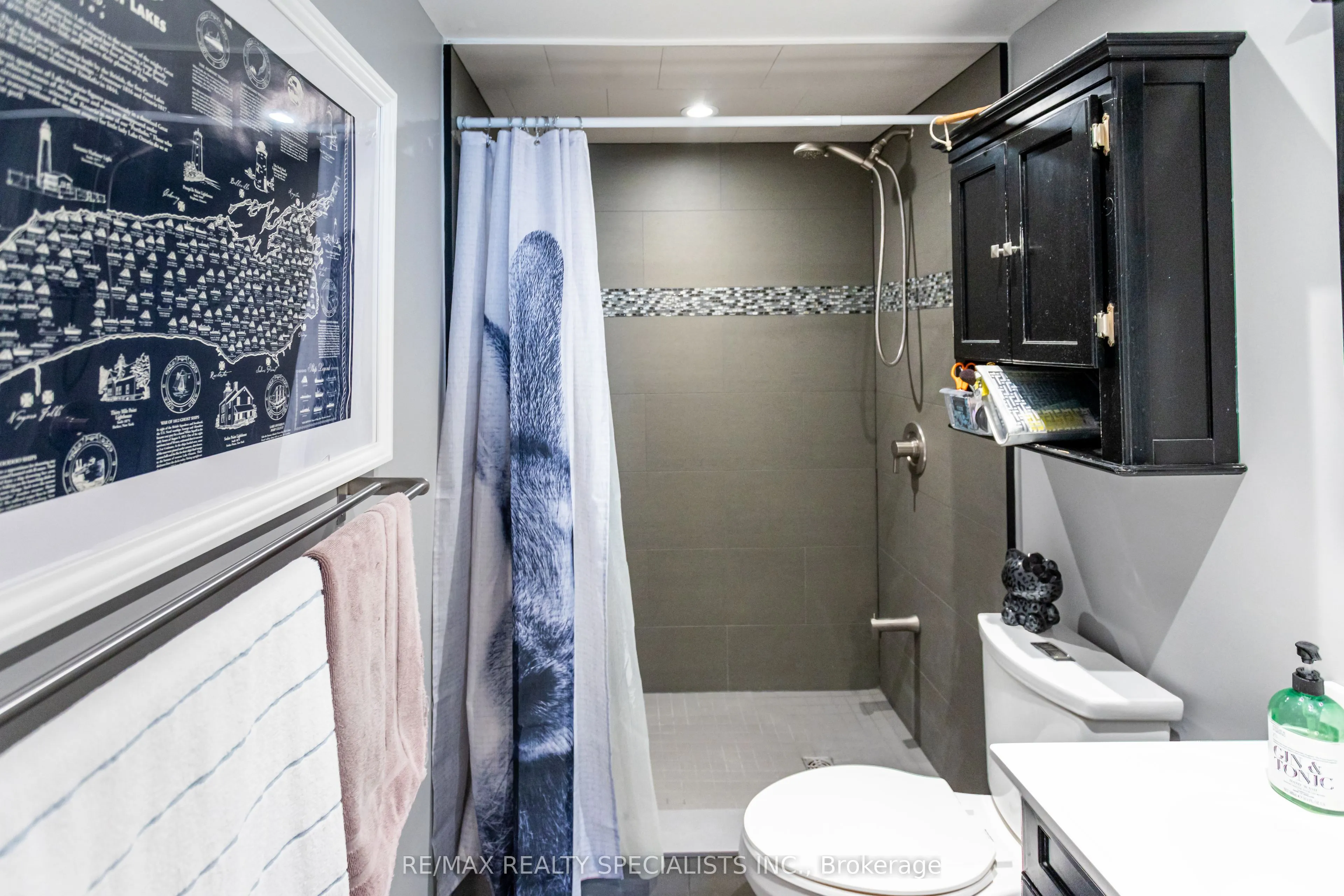 966 Inverhouse Drive #410