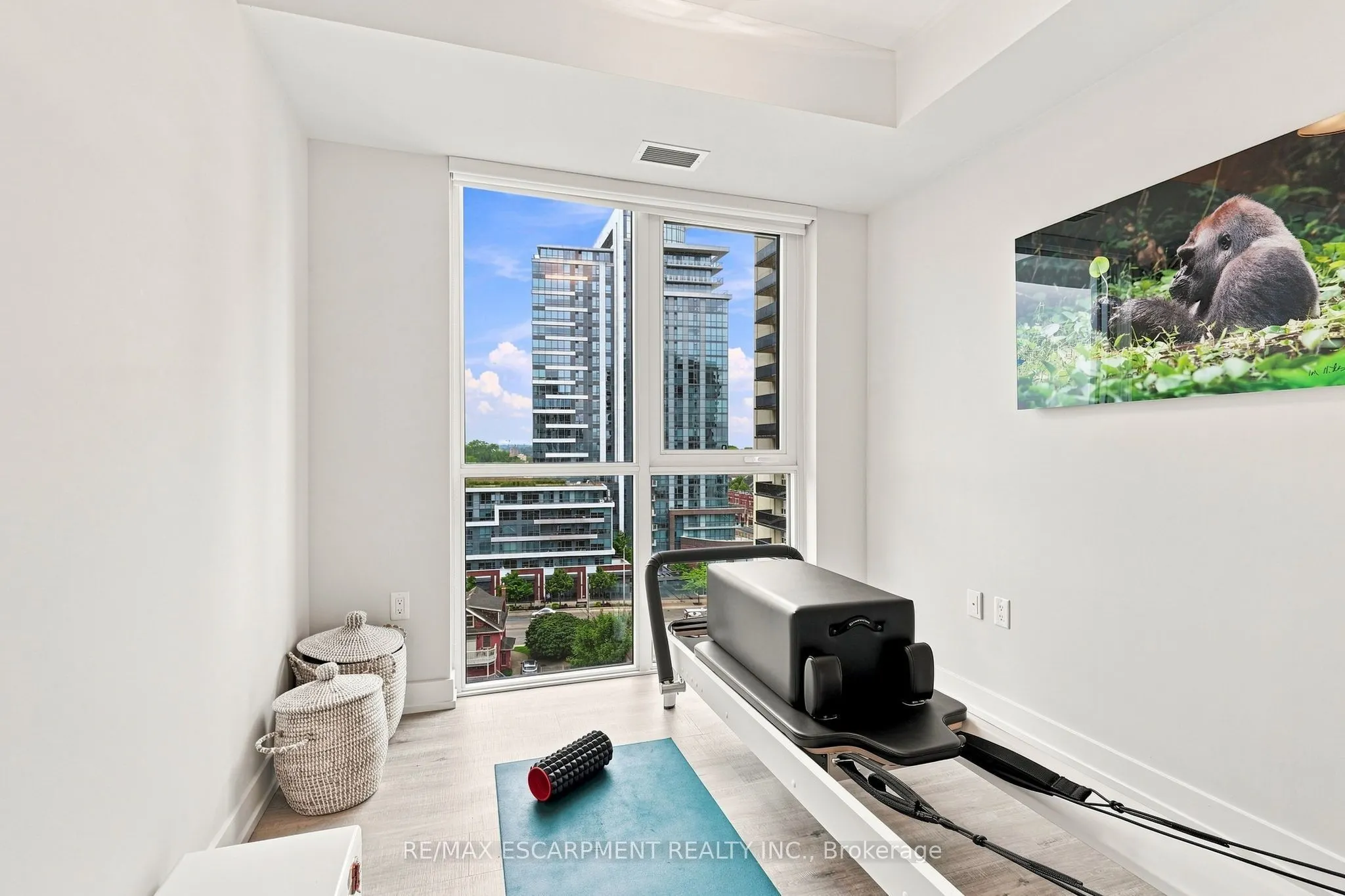 8 Ann Street #902