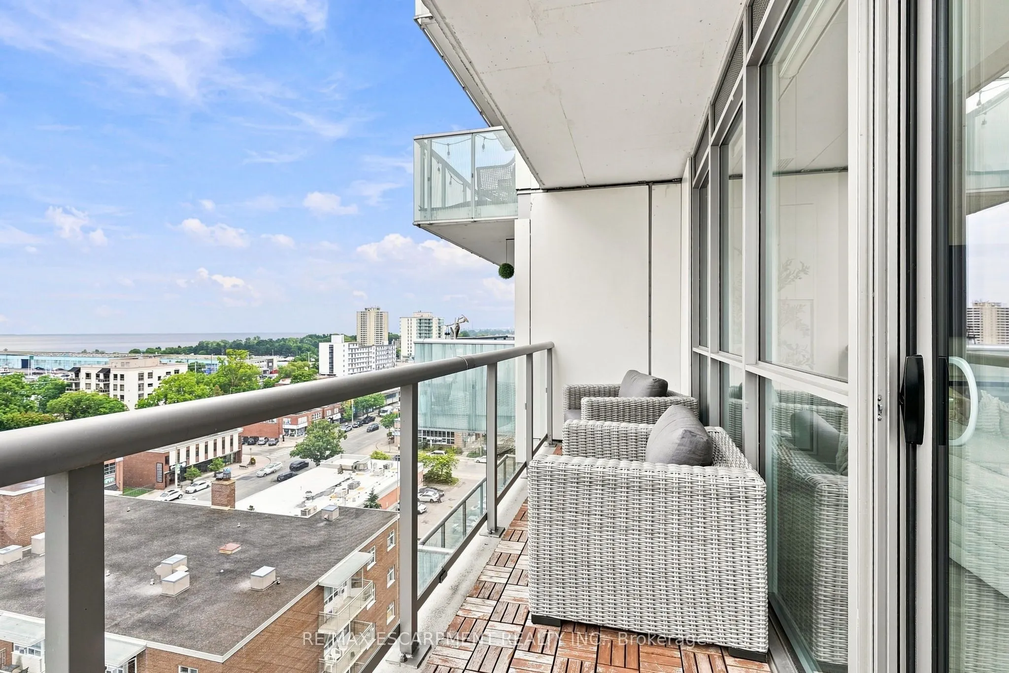 8 Ann Street #902