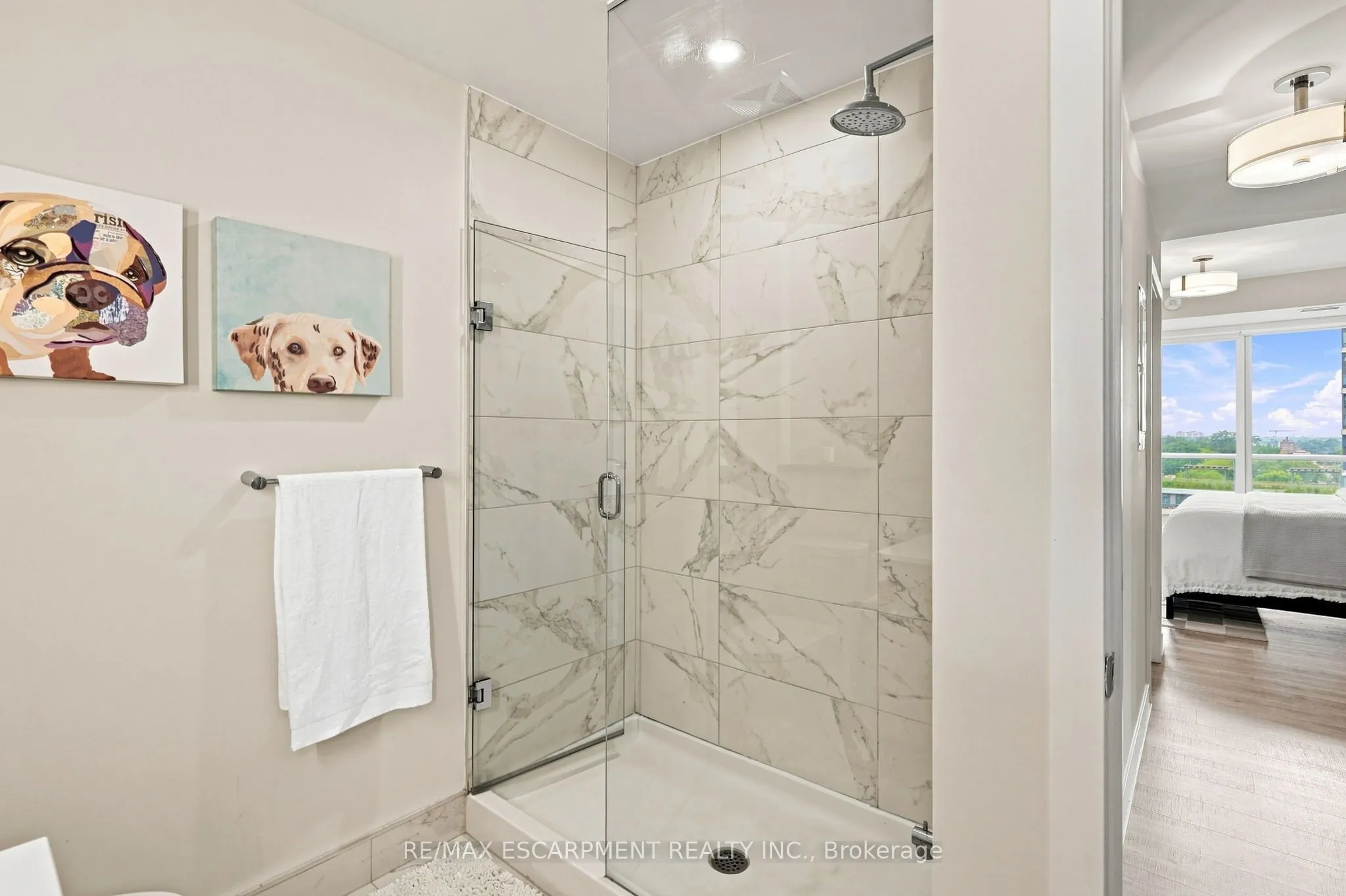 8 Ann Street #902