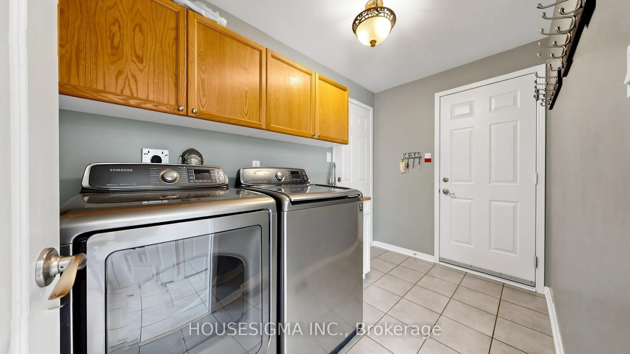 32 Willoughby Way