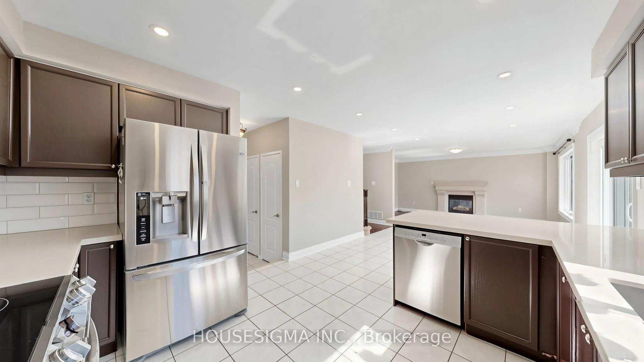 32 Willoughby Way
